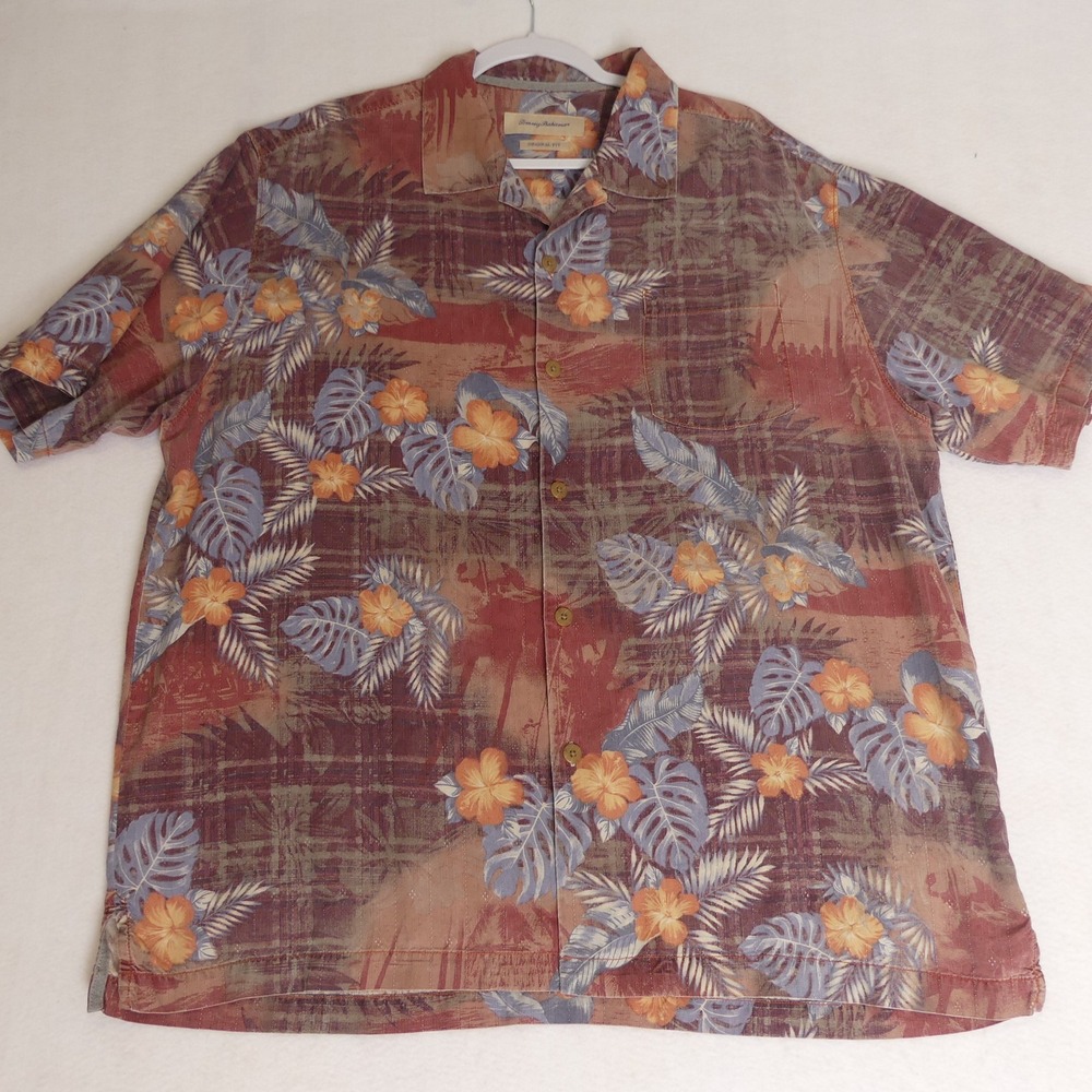 Tommy Bahama Original Fit Men's XL Short Sleeve Silk Button Up Hawaiian Shirt